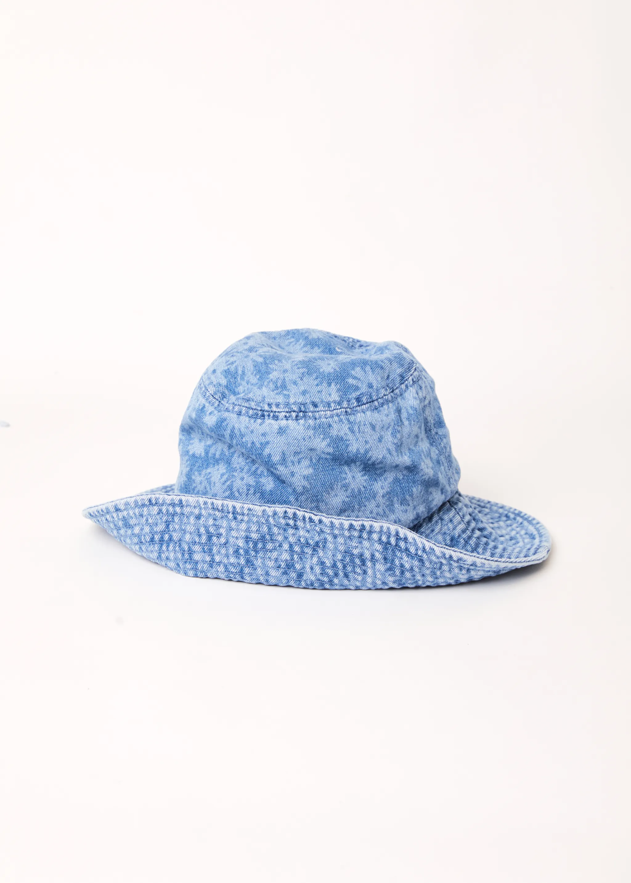 AFENDS Unisex Fink - Denim Wide Brim Bucket Hat - Worn Blue Daisy