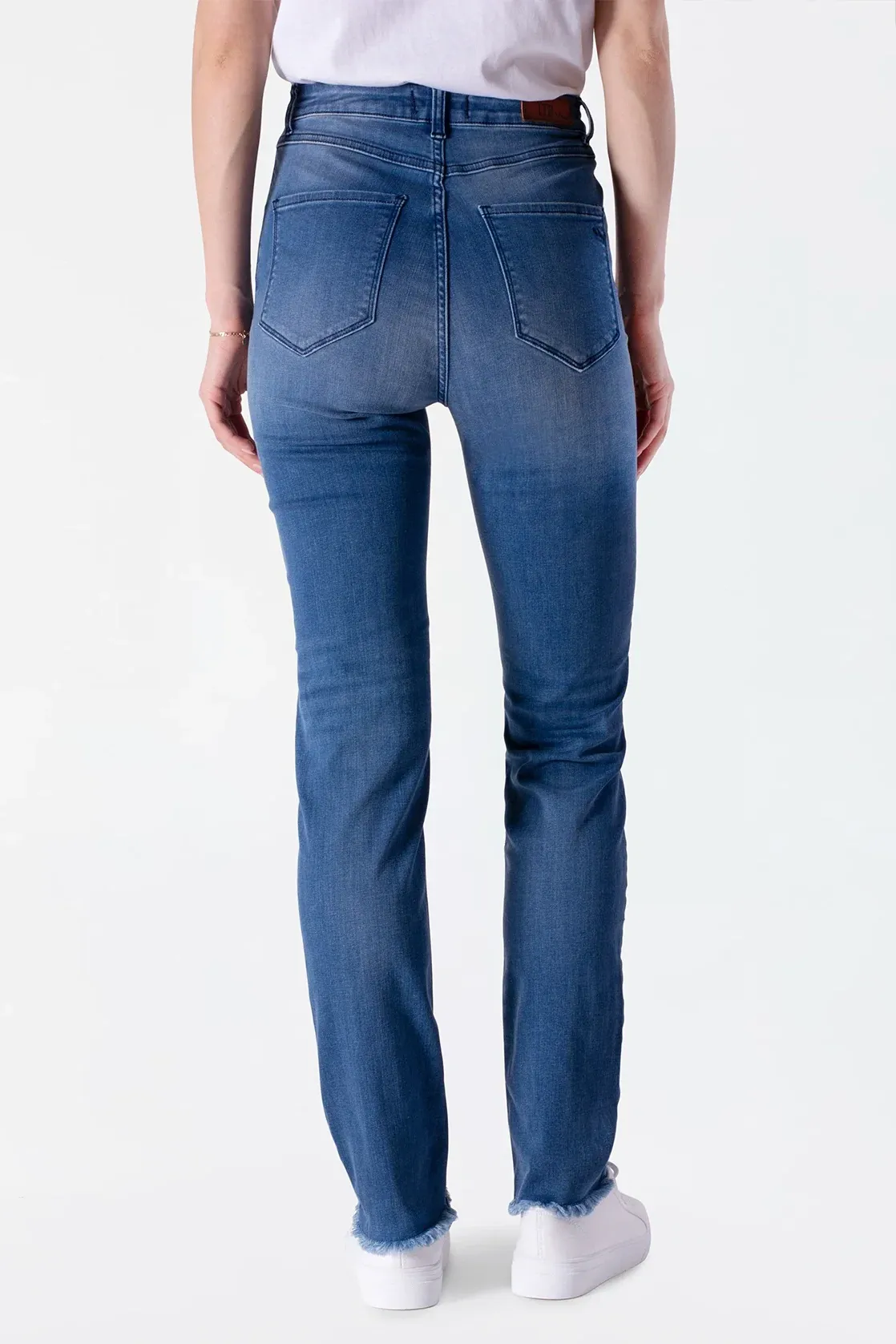 Arlin C Sania High Rise Slim Mum