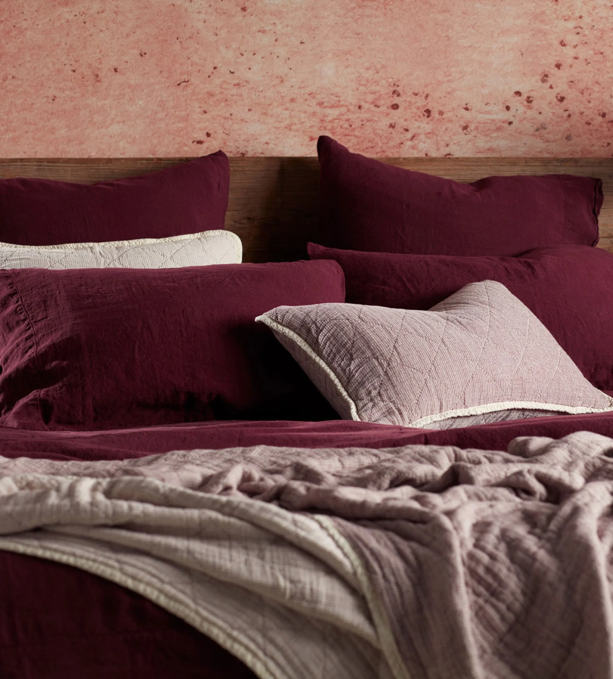 Beetroot Lenny 100% Cotton Quilted Throw