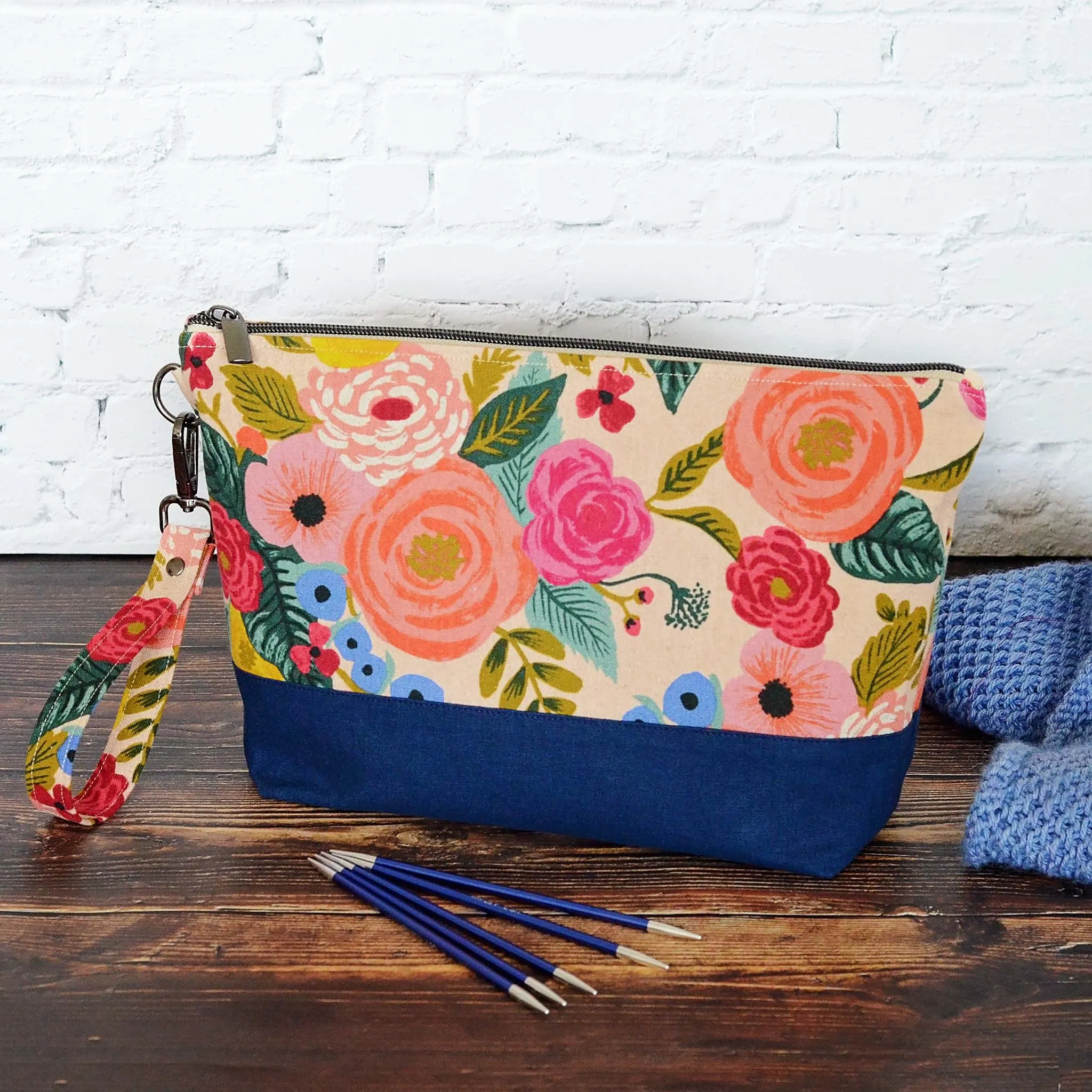 Canvas and Linen Zippered Project Bags in Two Colours