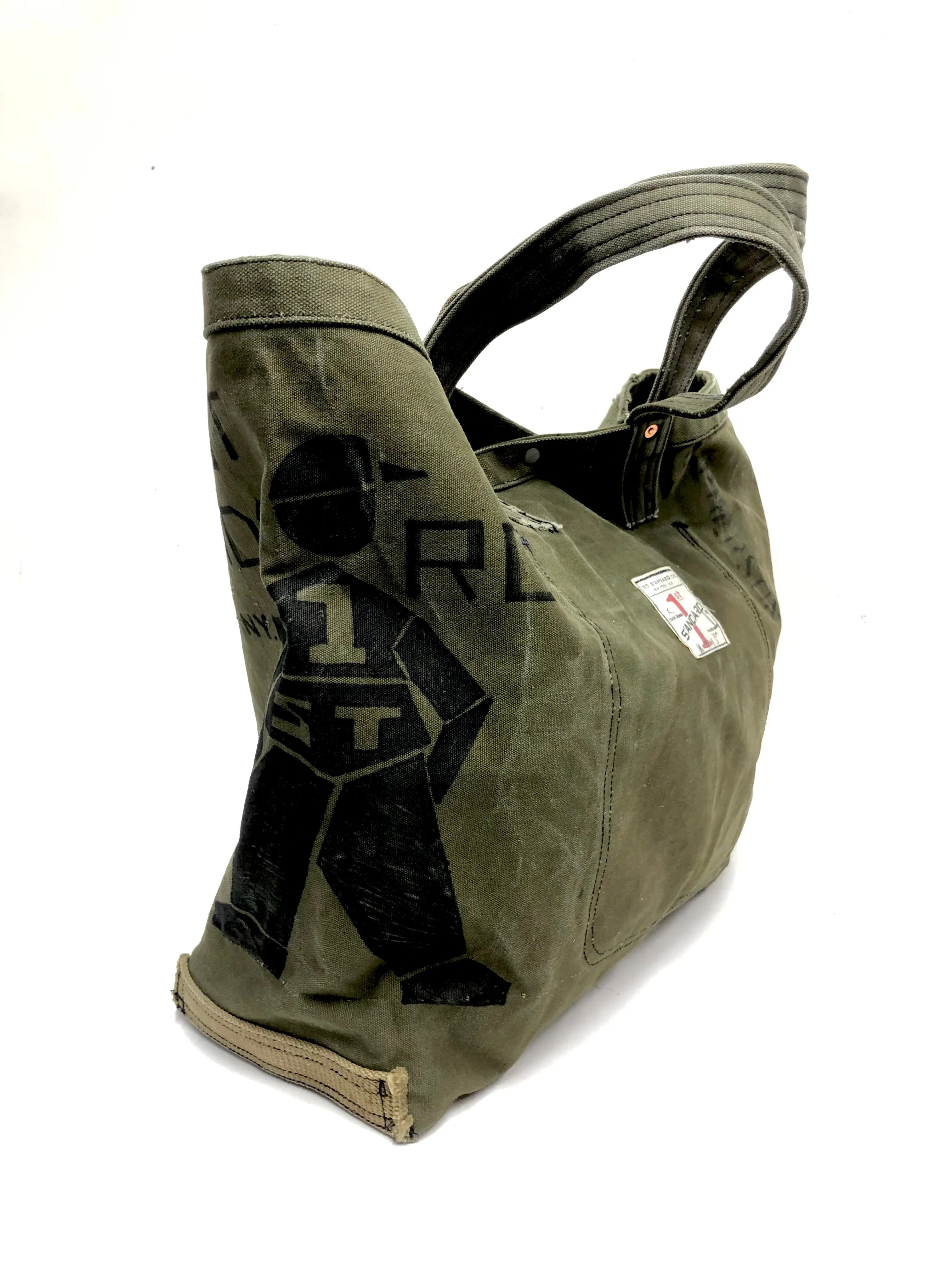 Carry-All Tote Bag / 24 3 15 1 /