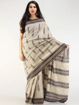 Grey Black Hand Block Printed  Cotton Mul Saree - s031704542