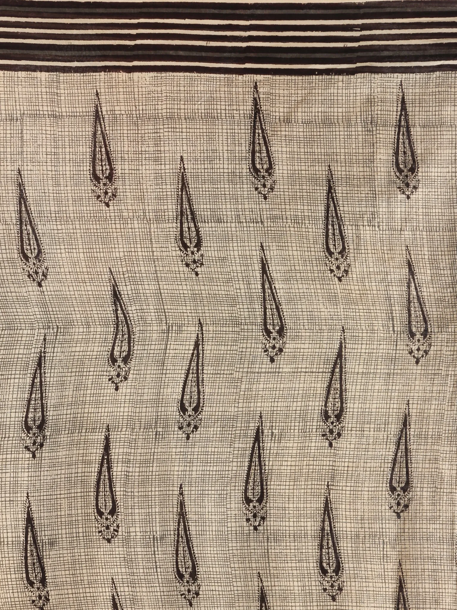 Grey Black Hand Block Printed  Cotton Mul Saree - s031704542