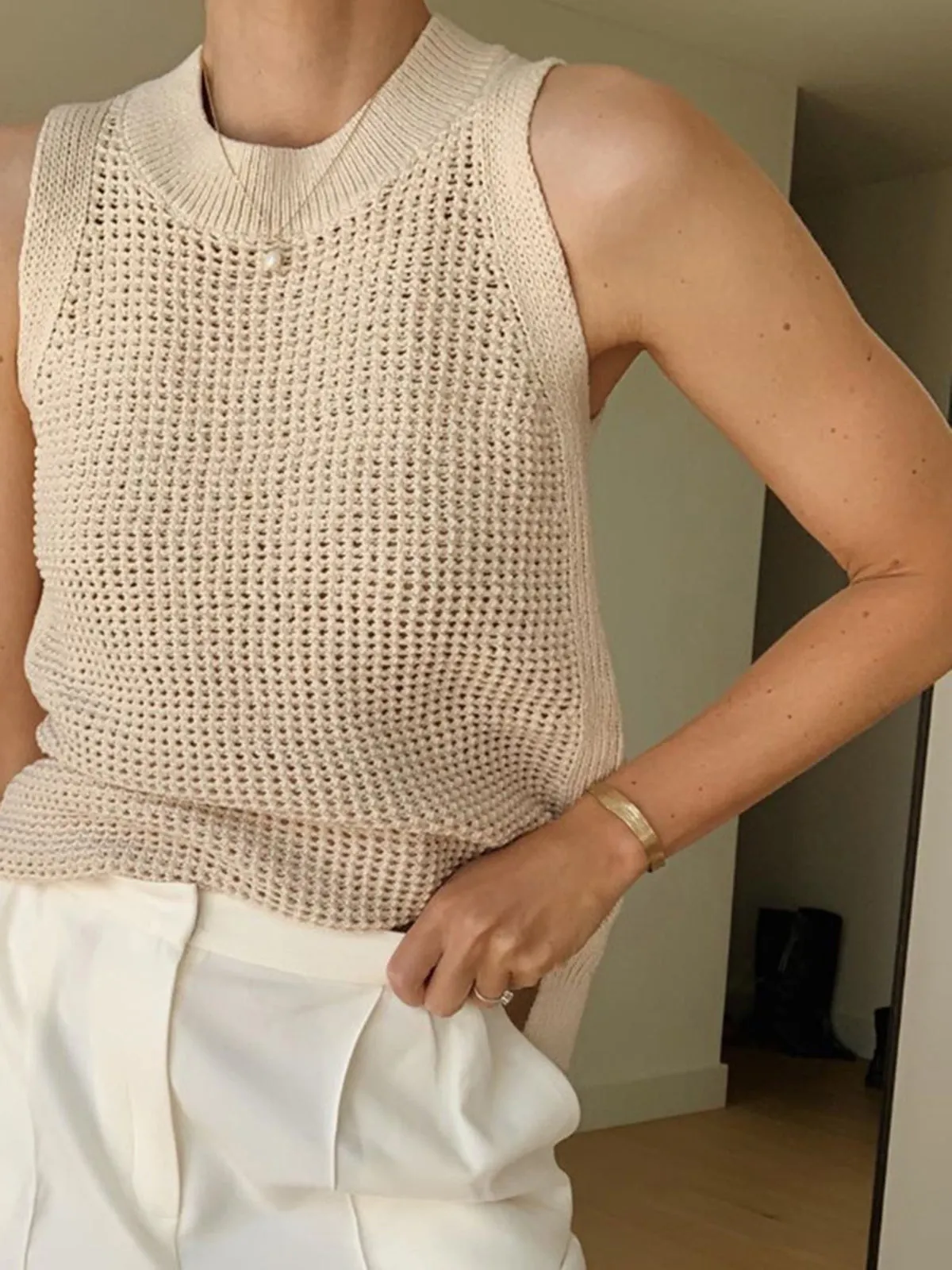 Knit Hollow Graceful Solid Vest