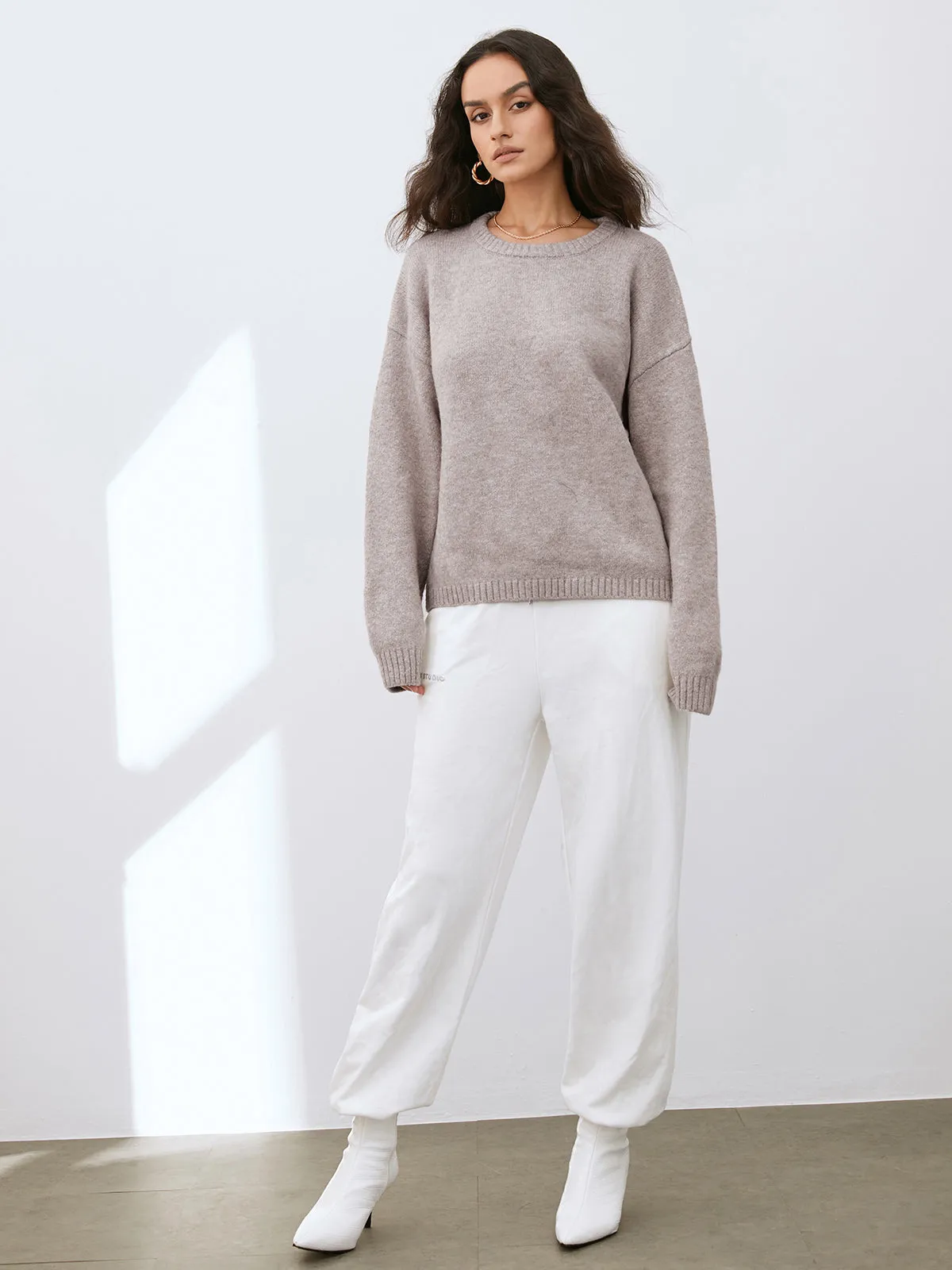 Lightweight Cloud Graceful Weather Pullover Sweater
