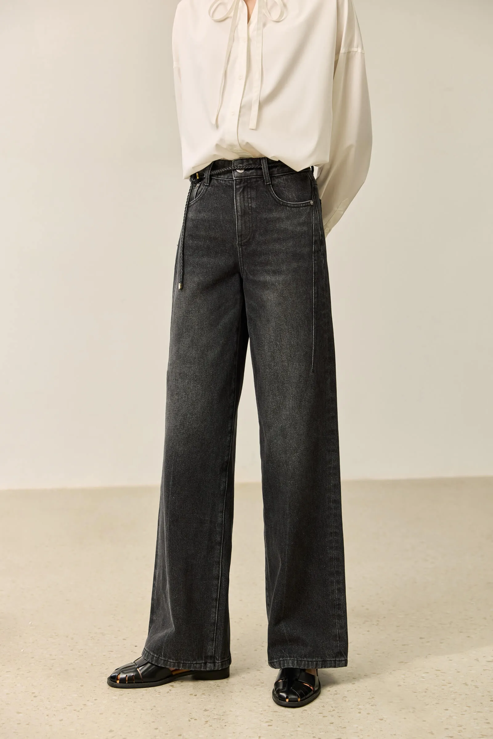 LILY Vintage Mid-High Waist Cotton Cropped Jeans