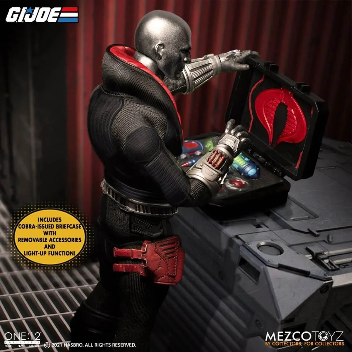 Mezco Toyz G.I. Joe Destro One:12 Collective Action Figure