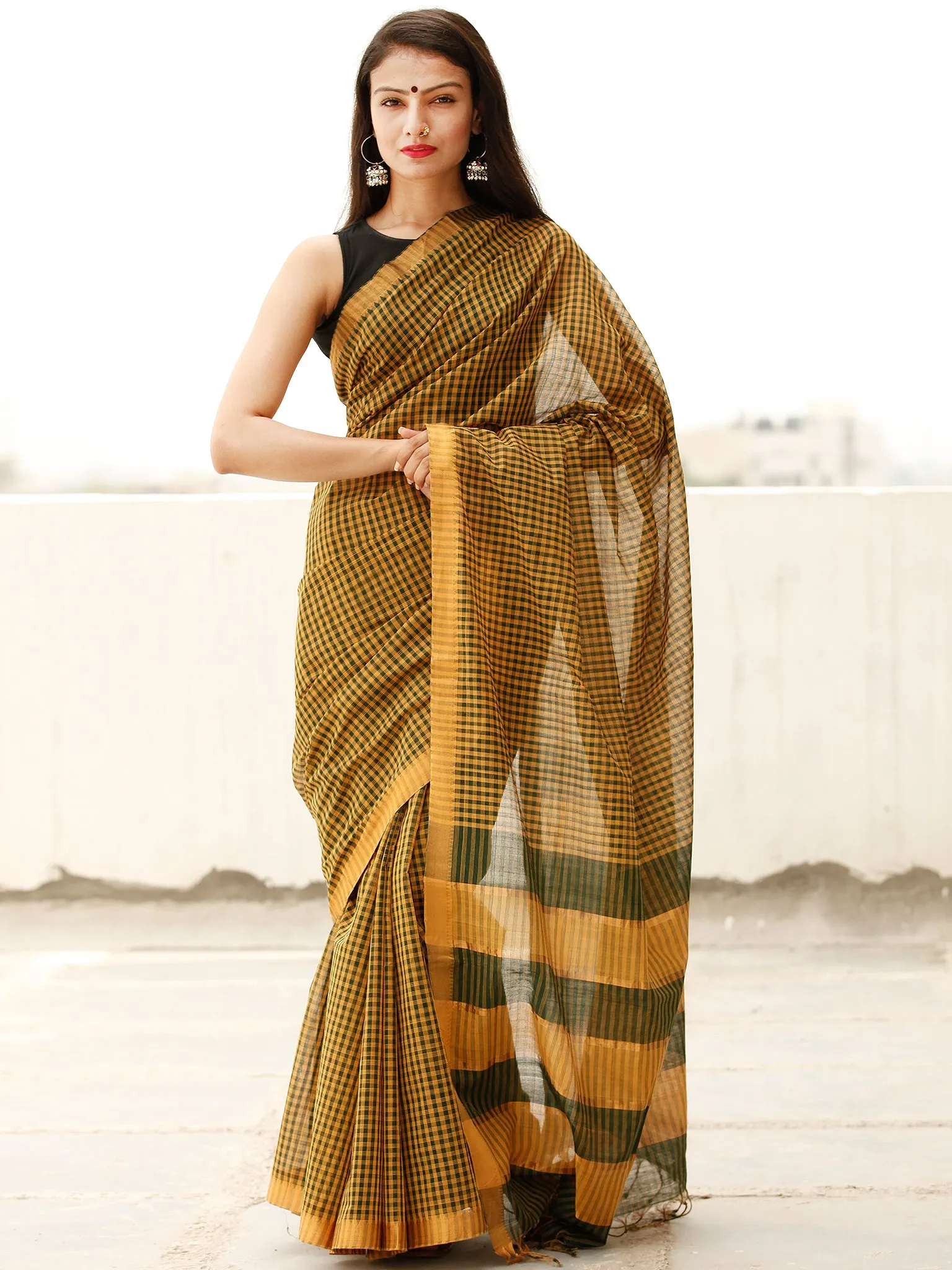 Mustard Green Handloom Mangalagiri Cotton Saree With Zari Border - S031703856