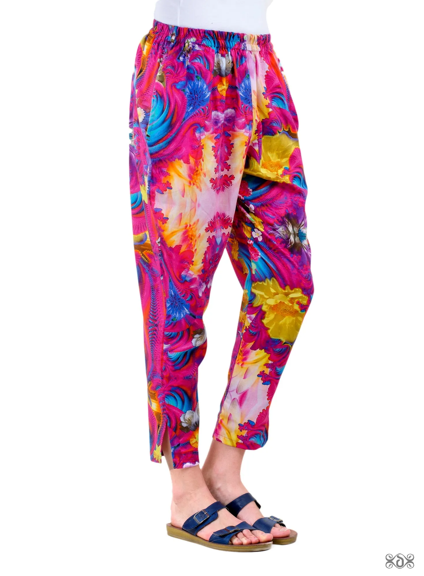 NATURE MORTE Pink Florals Devarshy Pure Cotton Women Tapered Pant