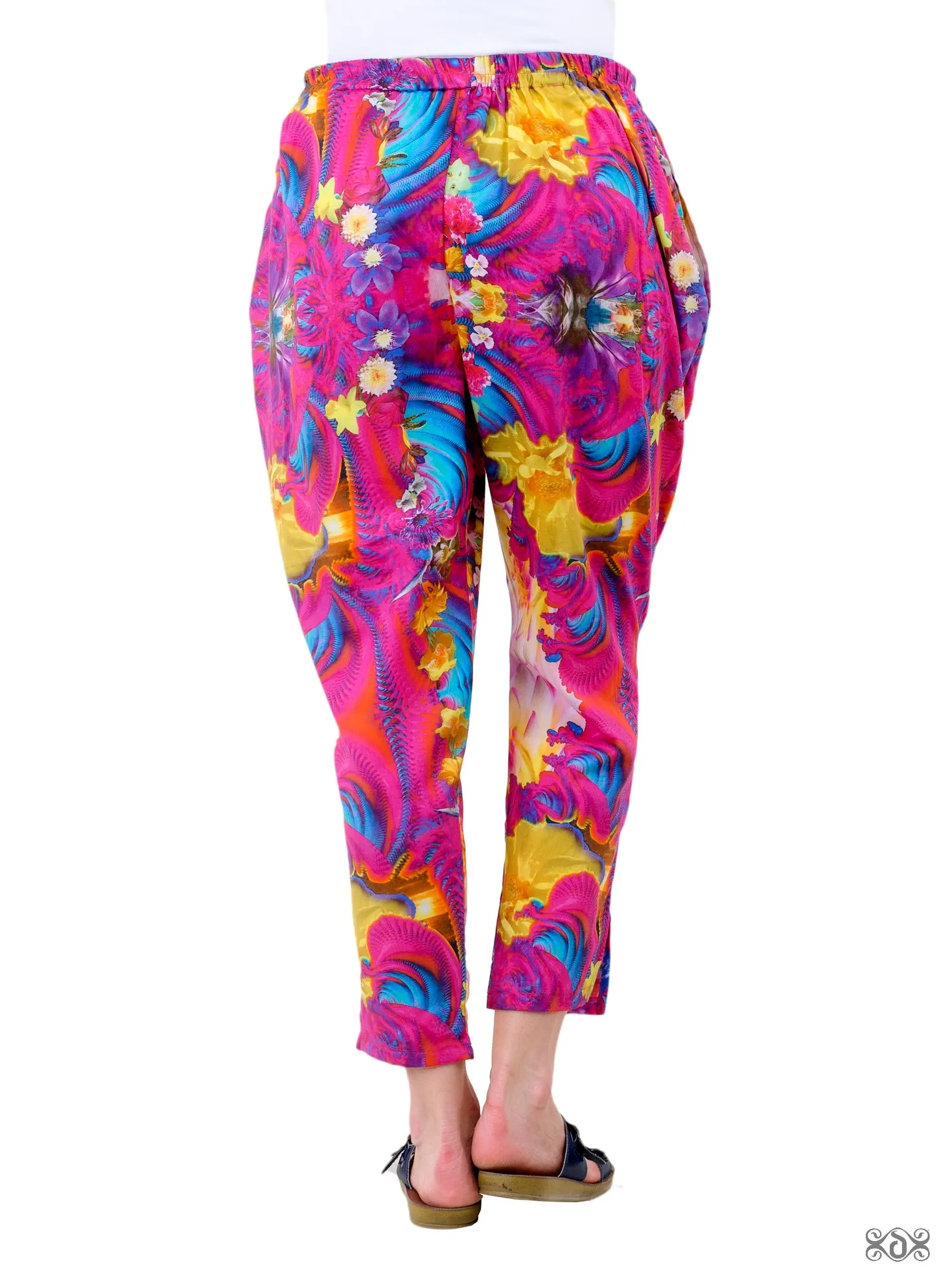 NATURE MORTE Pink Florals Devarshy Pure Cotton Women Tapered Pant
