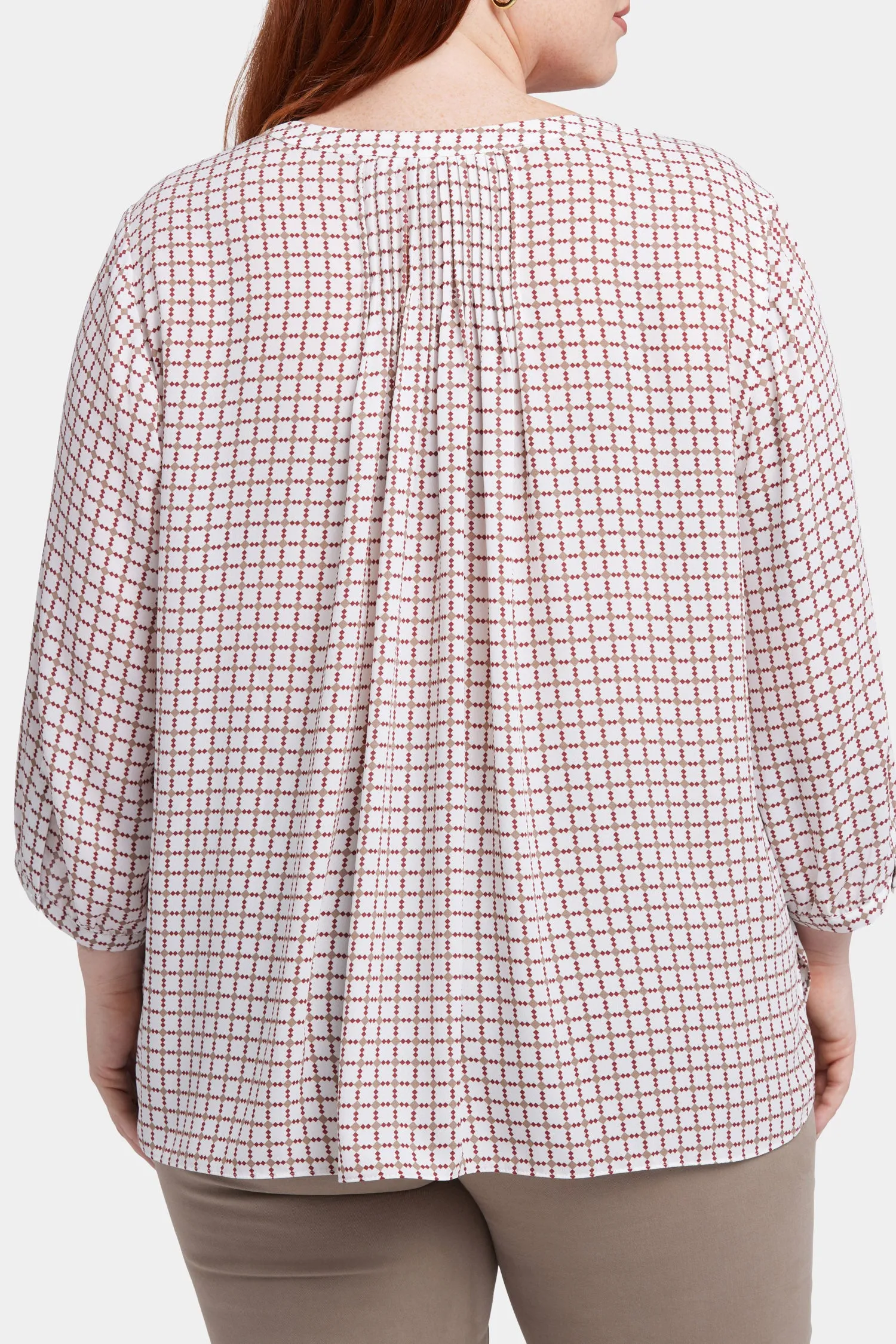 Pintuck Blouse In Plus Size - Graceful Geo