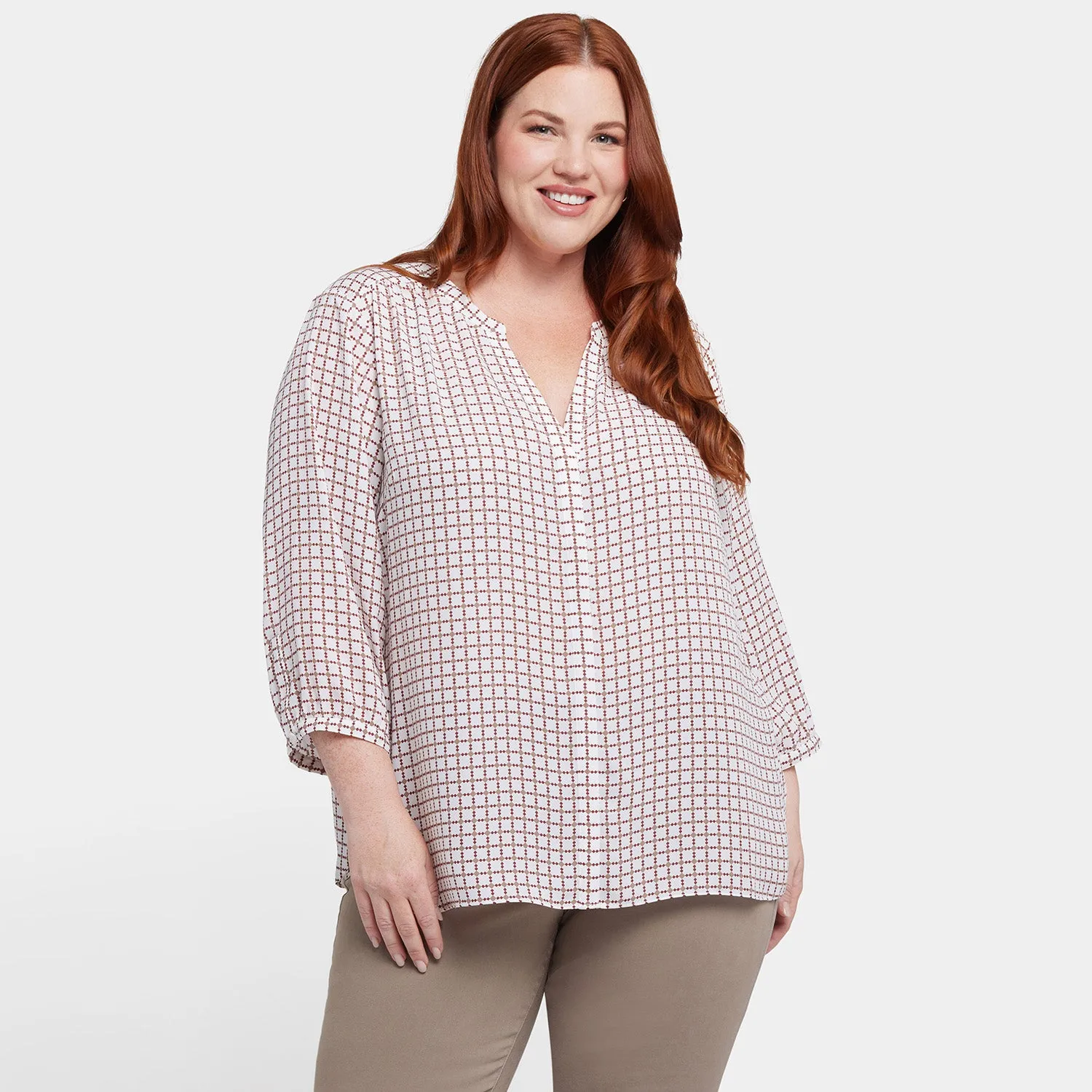 Pintuck Blouse In Plus Size - Graceful Geo