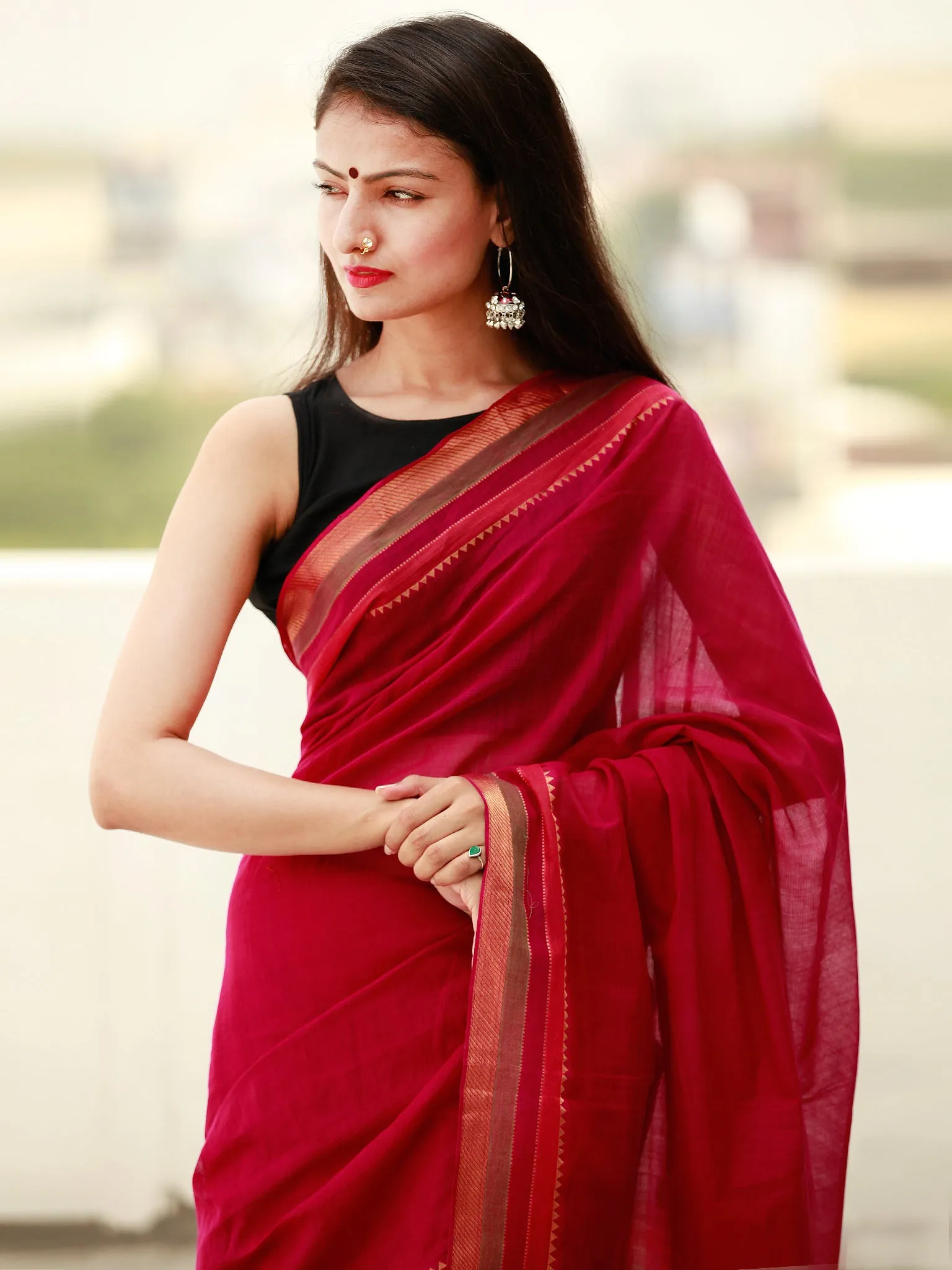 Purple Green Handloom Mangalagiri Cotton Saree With Zari Border - S031703860