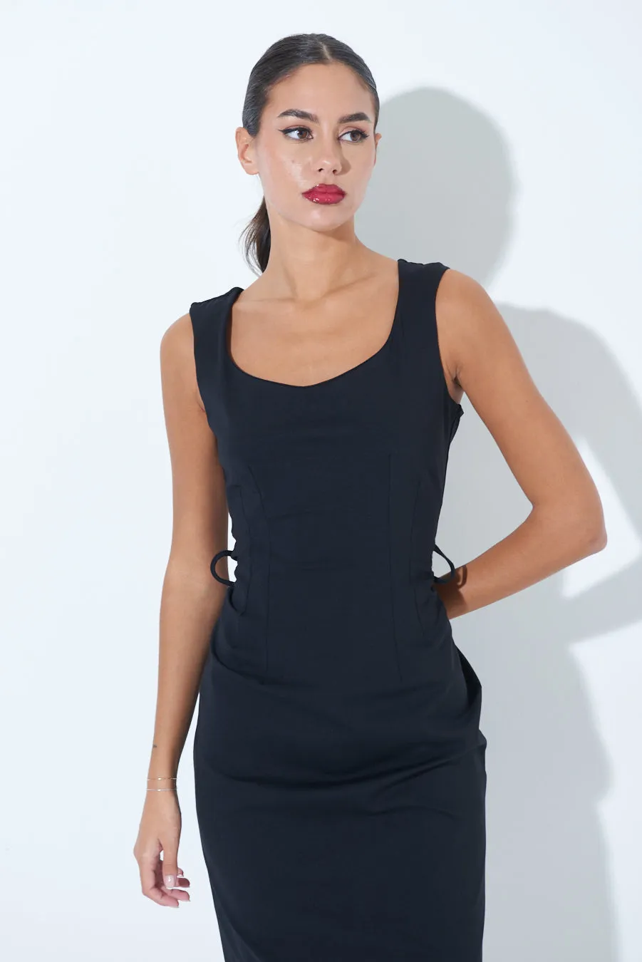 Sleeveless midi dress wholesale