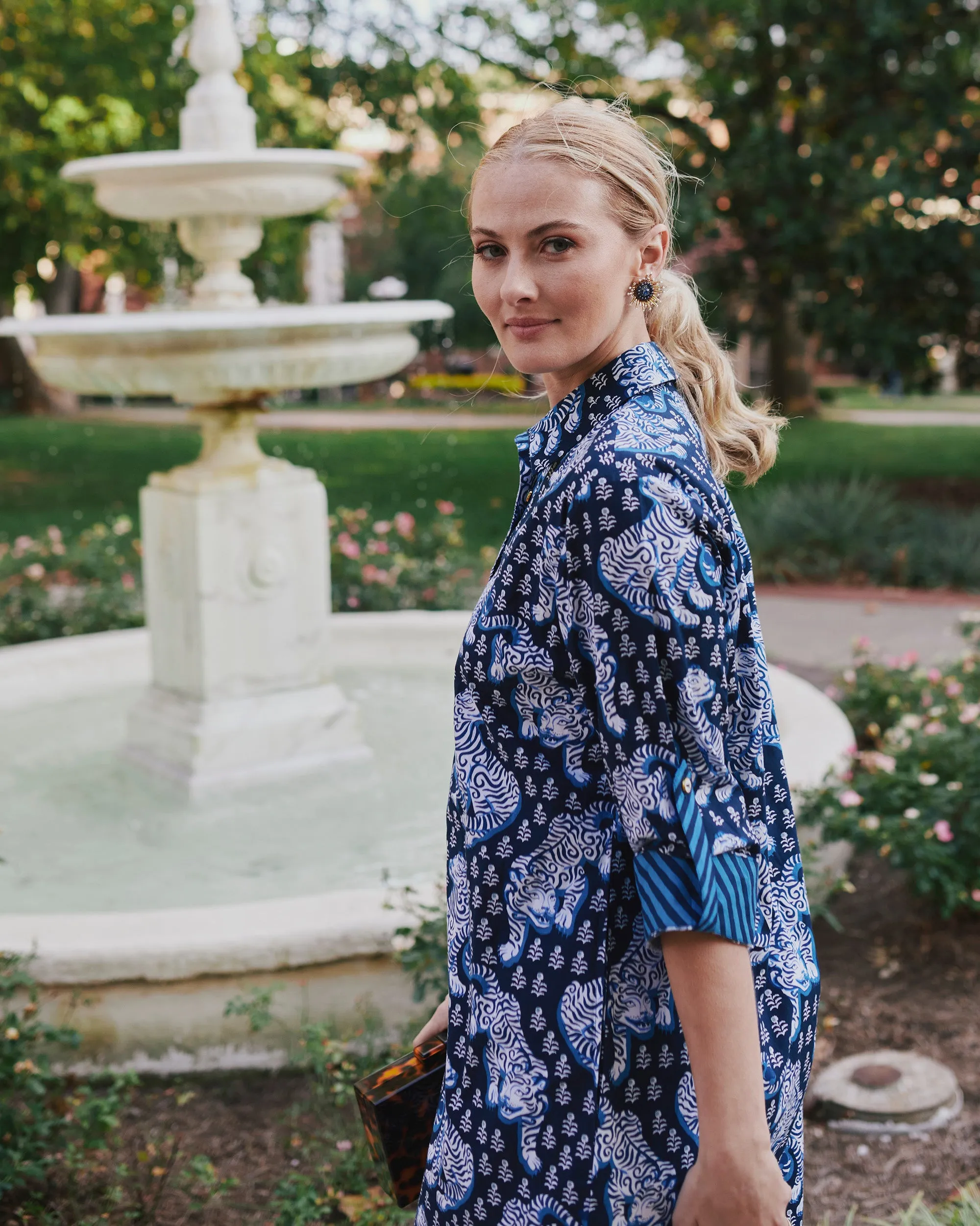 Tiger Queen - Graceful Getaway Dress - Navy