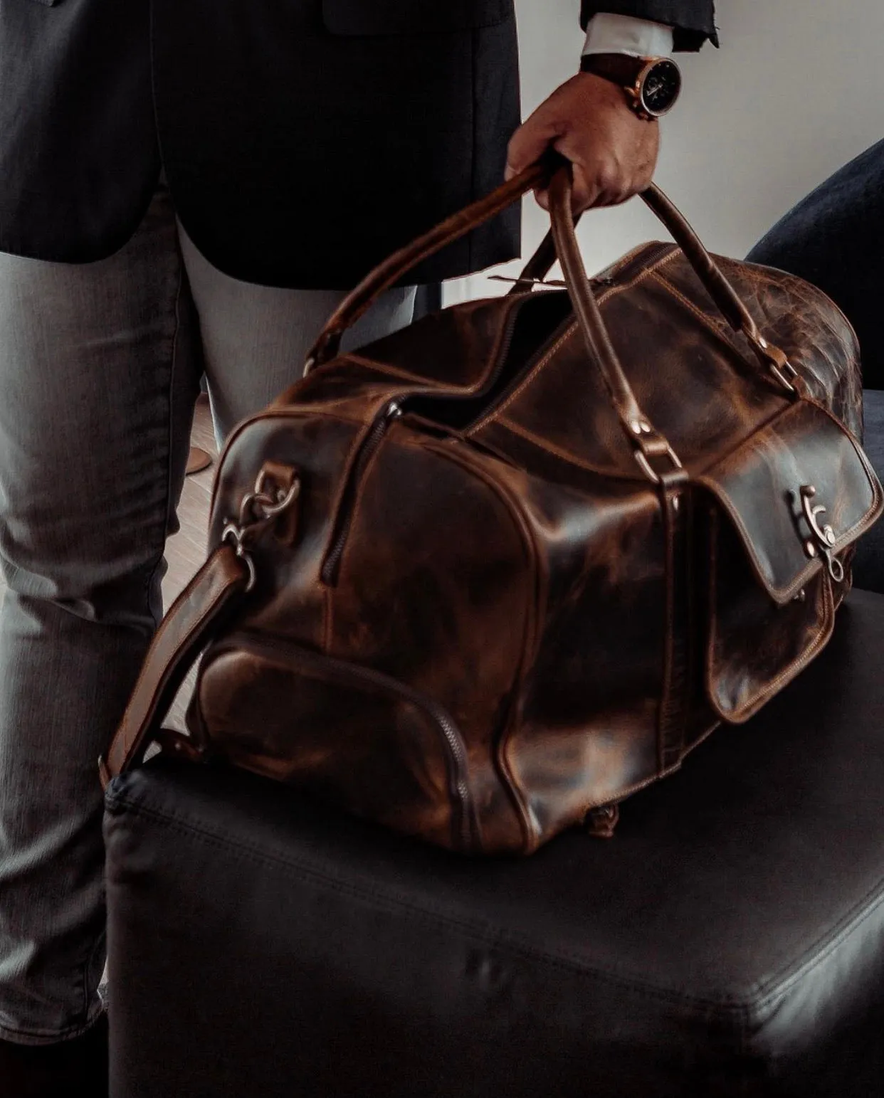 Vintage Gentlemen The “Hemingway” Buffalo Leather Duffle Bag [PREORDER]